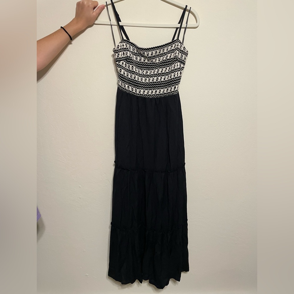 Dee Elly black and white embroidered Women's Maxi Dress